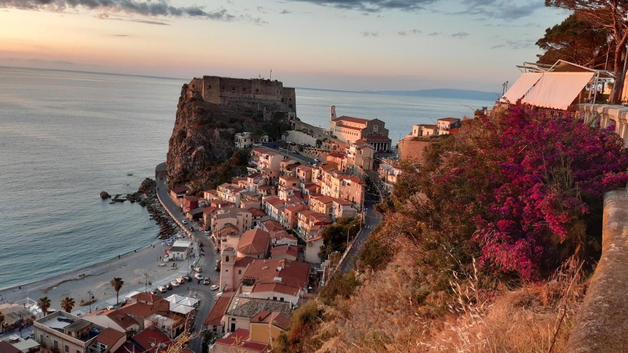 Casa "Paolo E Francesca" Monolocali Villa Scilla Exterior foto